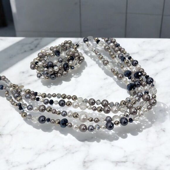 Cookie Lee Vintage Matching Glass Multi-Strand Beaded Necklace & Bracelet Set - Picture 6 of 7